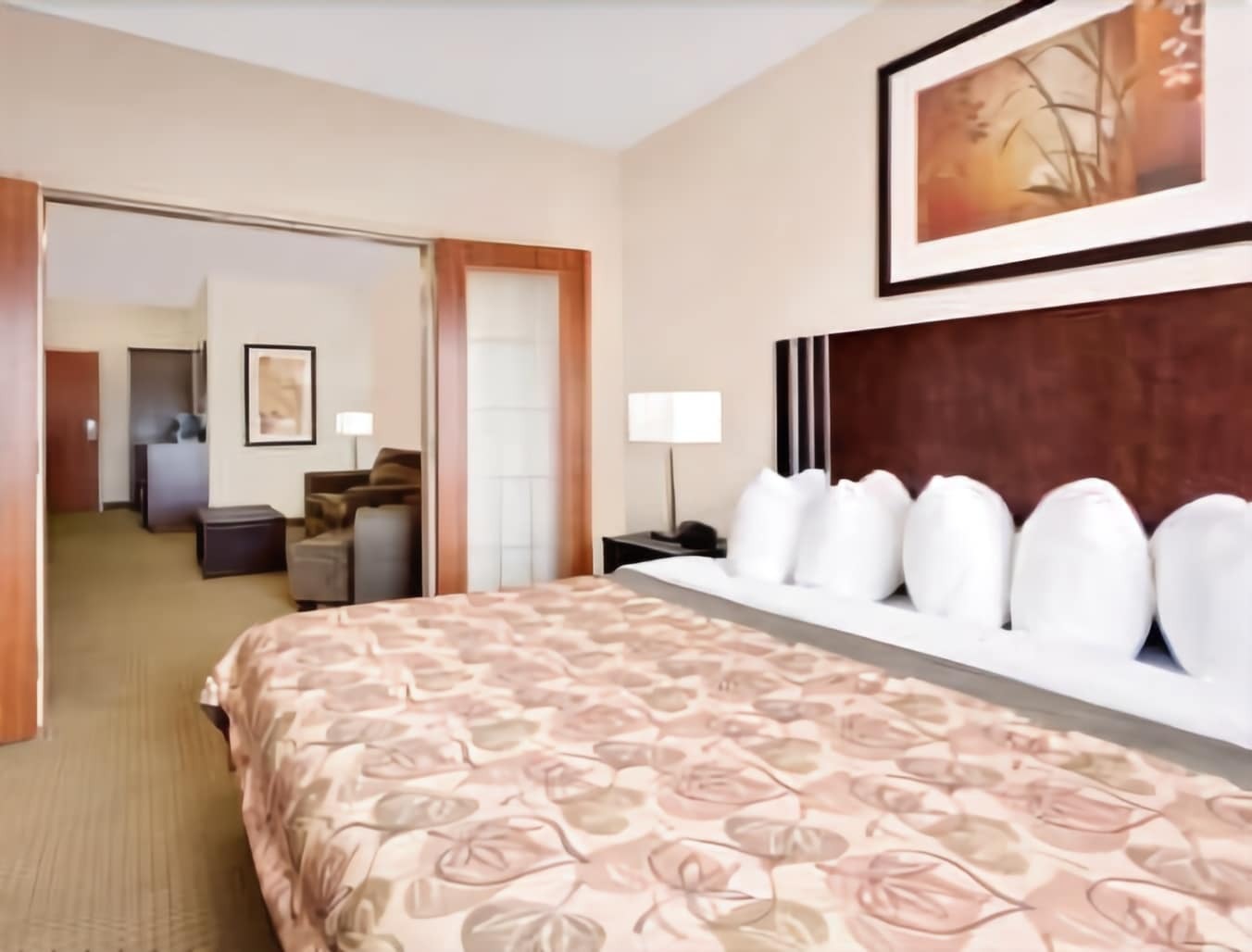 Ramada By Wyndham Lac La Biche Екстер'єр фото
